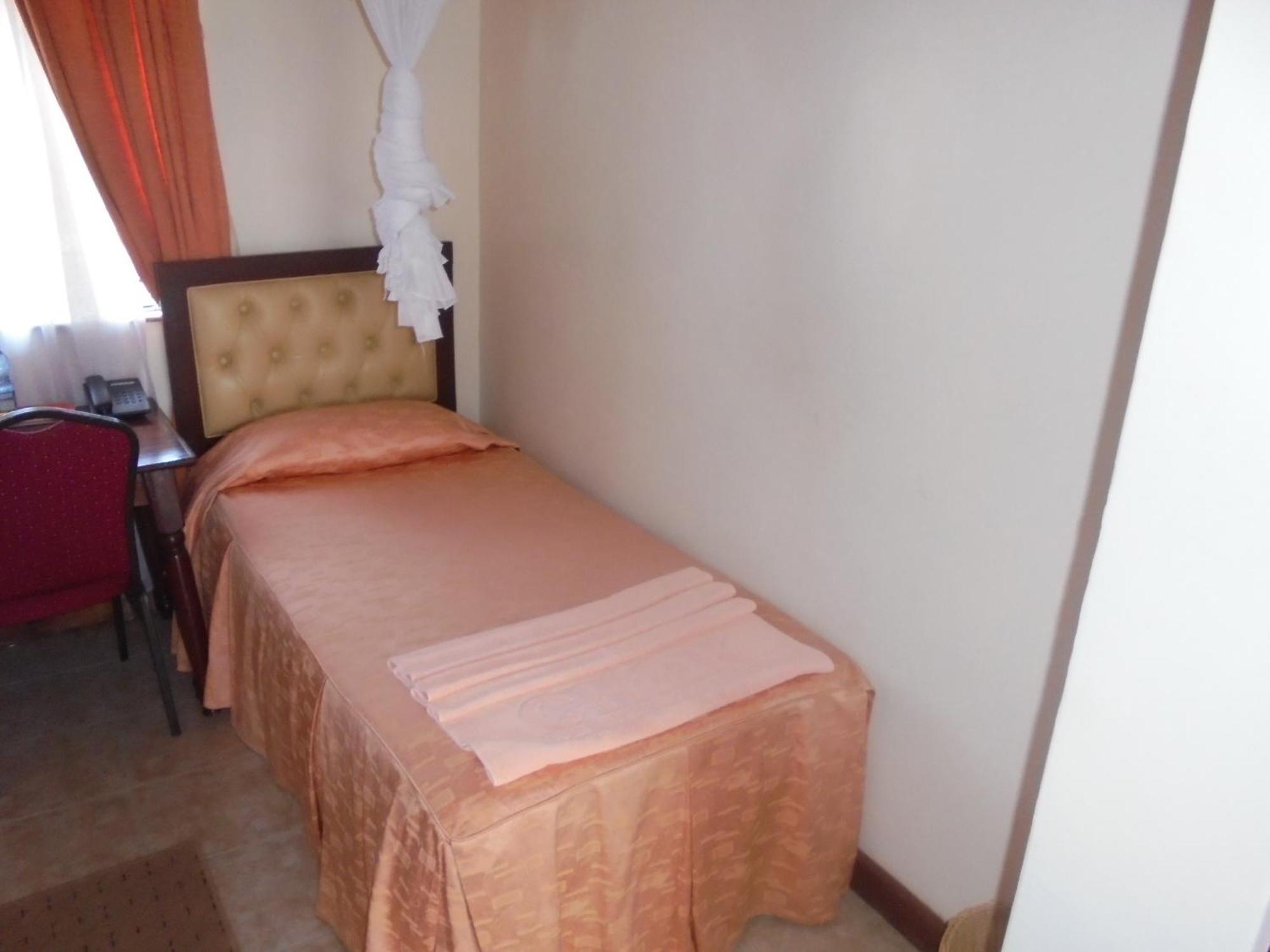 Chak Guesthouse & Conference Center Nairobi Pokoj fotografie