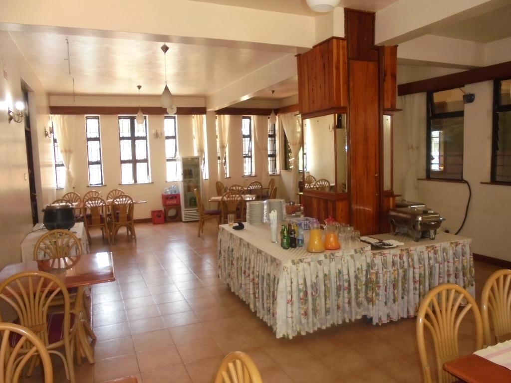 Chak Guesthouse & Conference Center Nairobi Exteriér fotografie