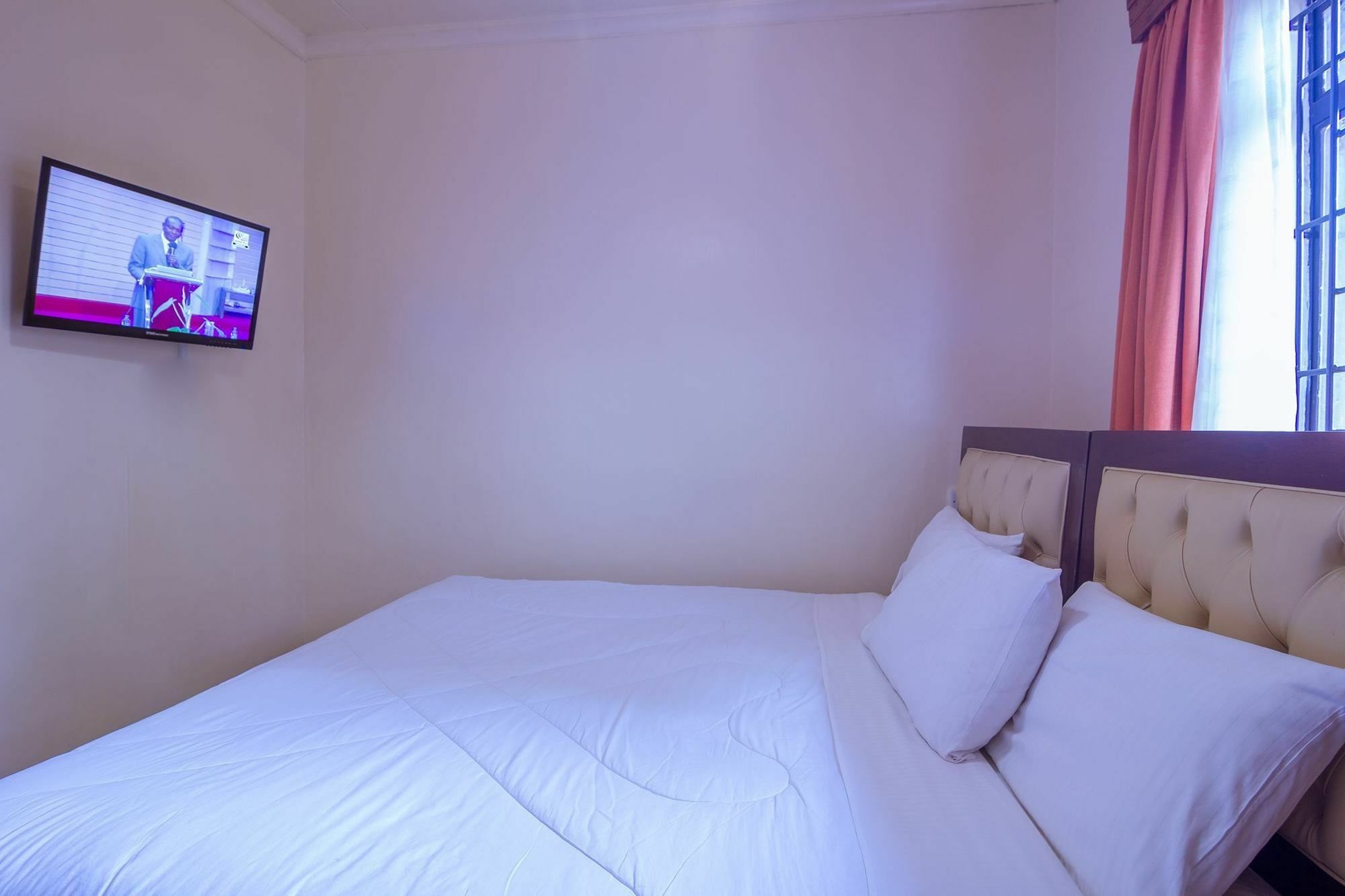 Chak Guesthouse & Conference Center Nairobi Exteriér fotografie